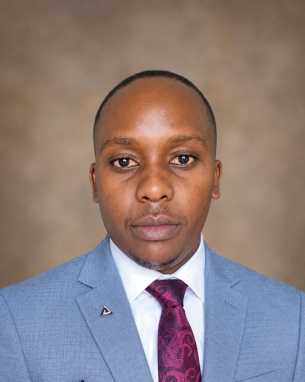 Clive Mbiri